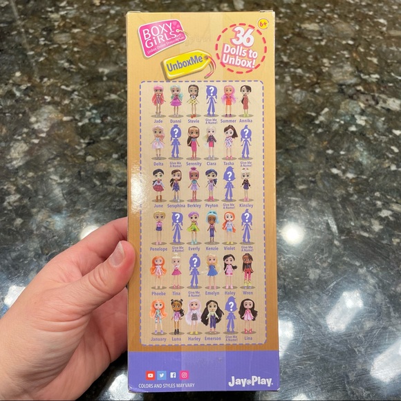 UNBOXME BOXY DOLLS Contains one Boxy Doll Girl - Picture 3 of 4